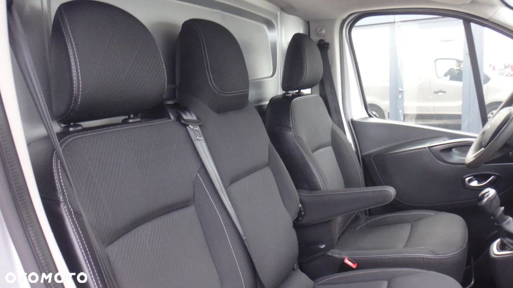 Renault Trafic - 9