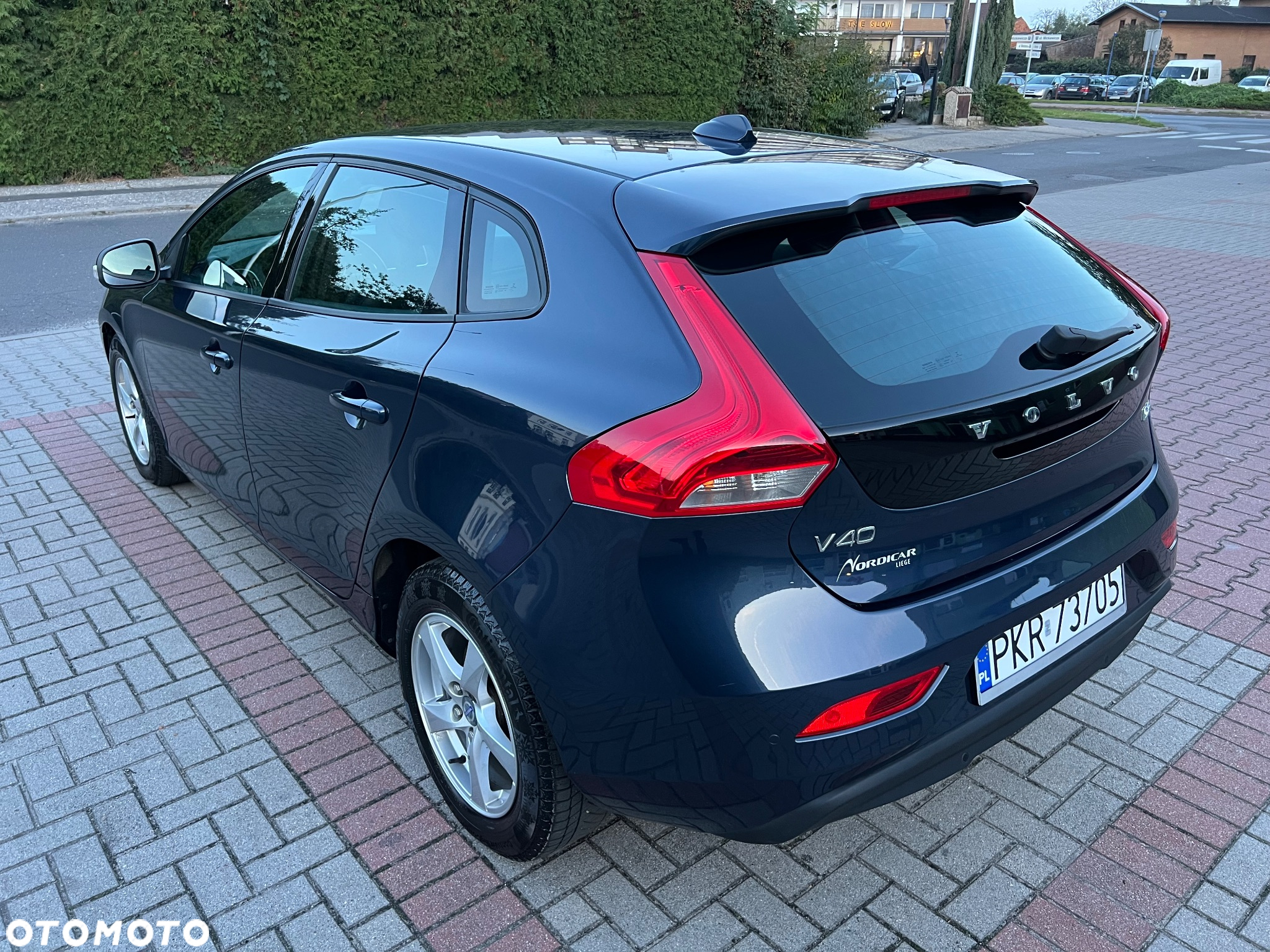 Volvo V40 D2 Kinetic - 7