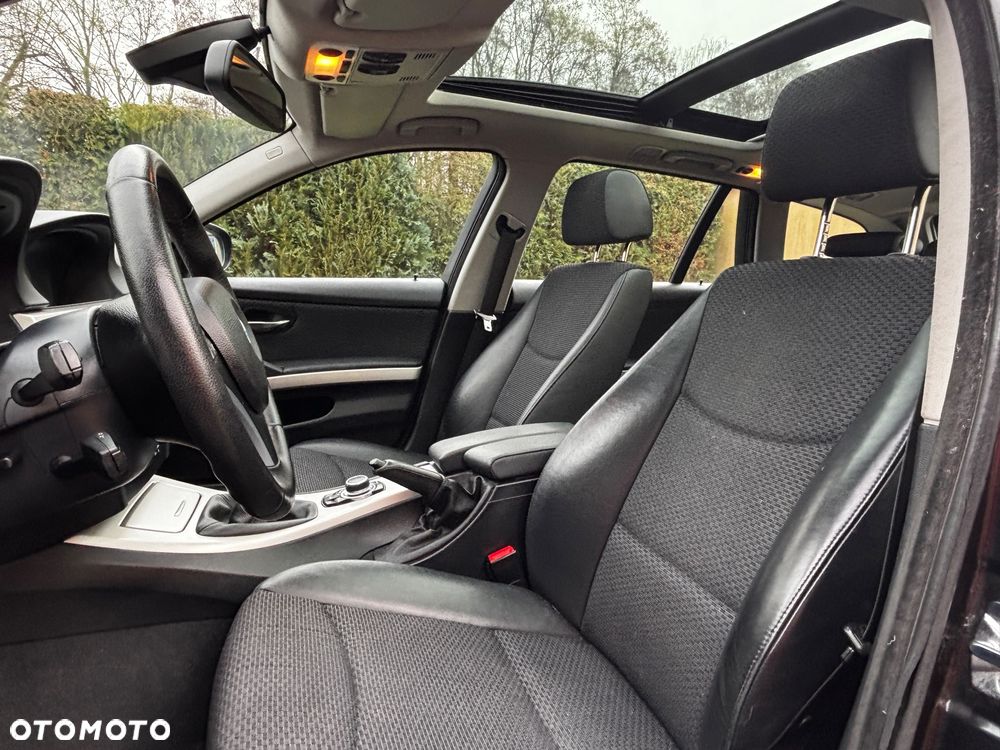 BMW Seria 3 320i Edition Lifestyle - 21