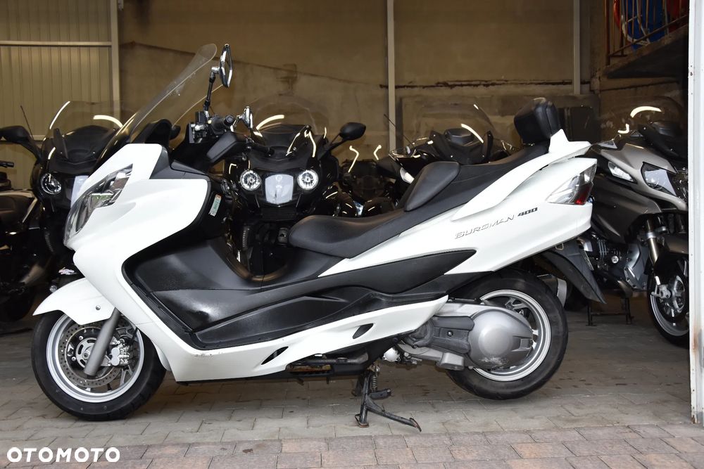 Suzuki Burgman - 8