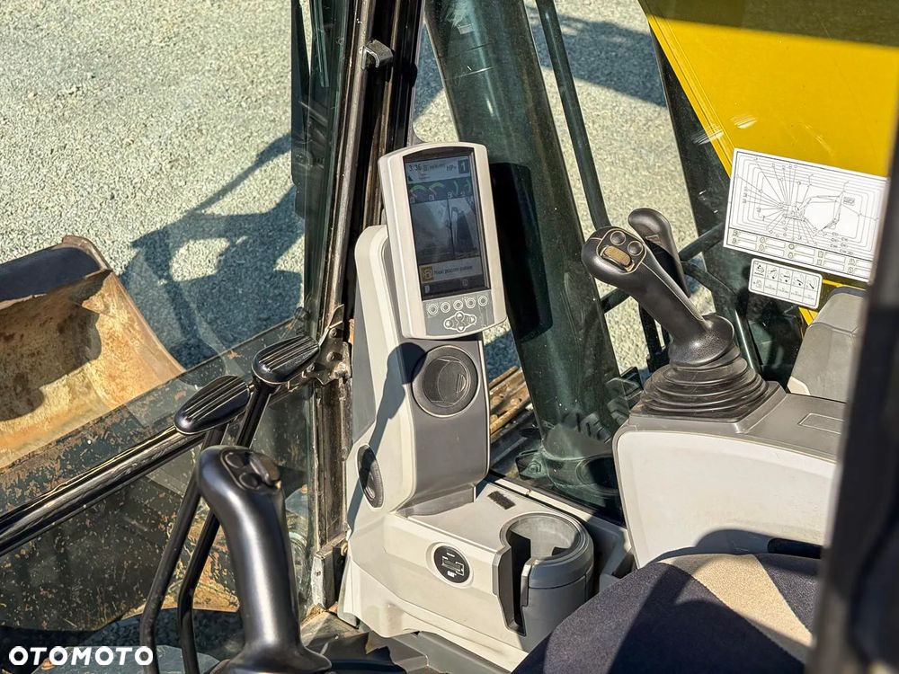 Caterpillar 313 FL 14,2T - 22