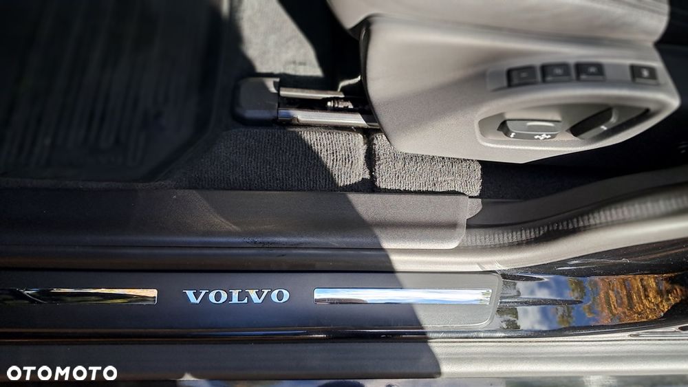 Volvo XC 60 D4 Drive-E Summum - 16