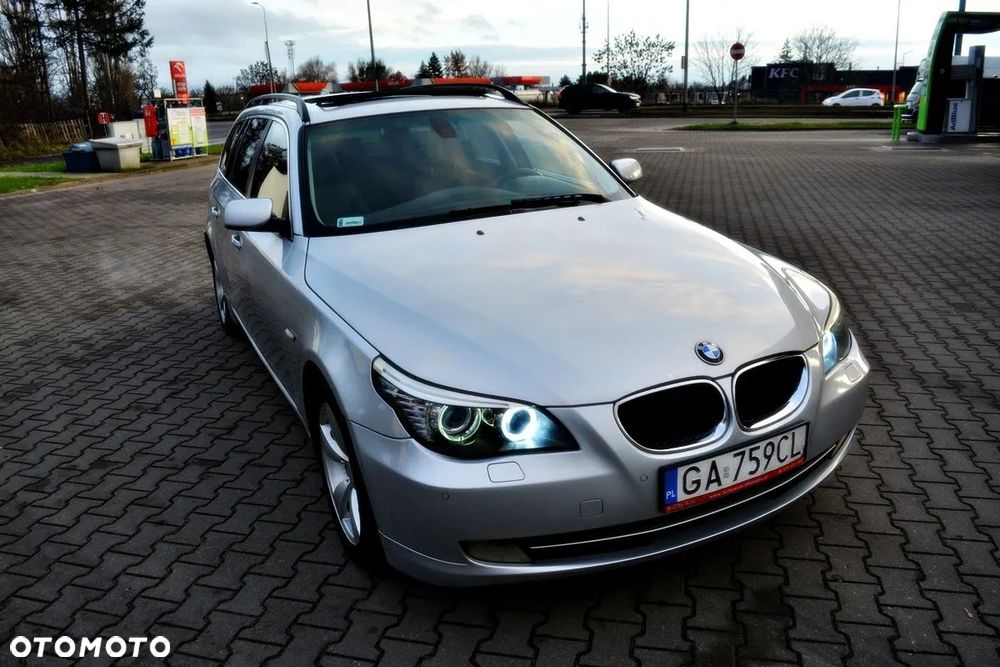 BMW Seria 5 520d - 2