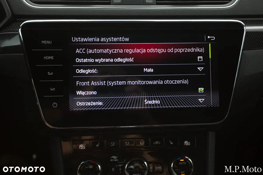 Skoda Superb 2.0 TDI 4x4 DSG Sportline - 23