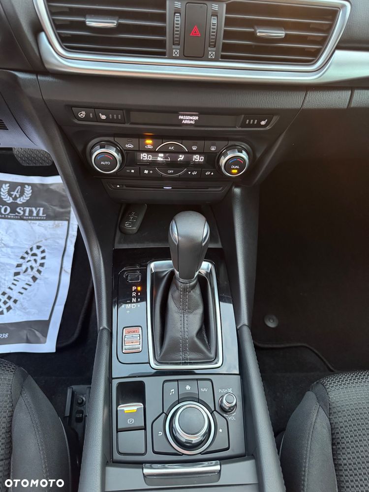 Mazda 3 SKYACTIV-G 120 Automatik Sports-Line - 27