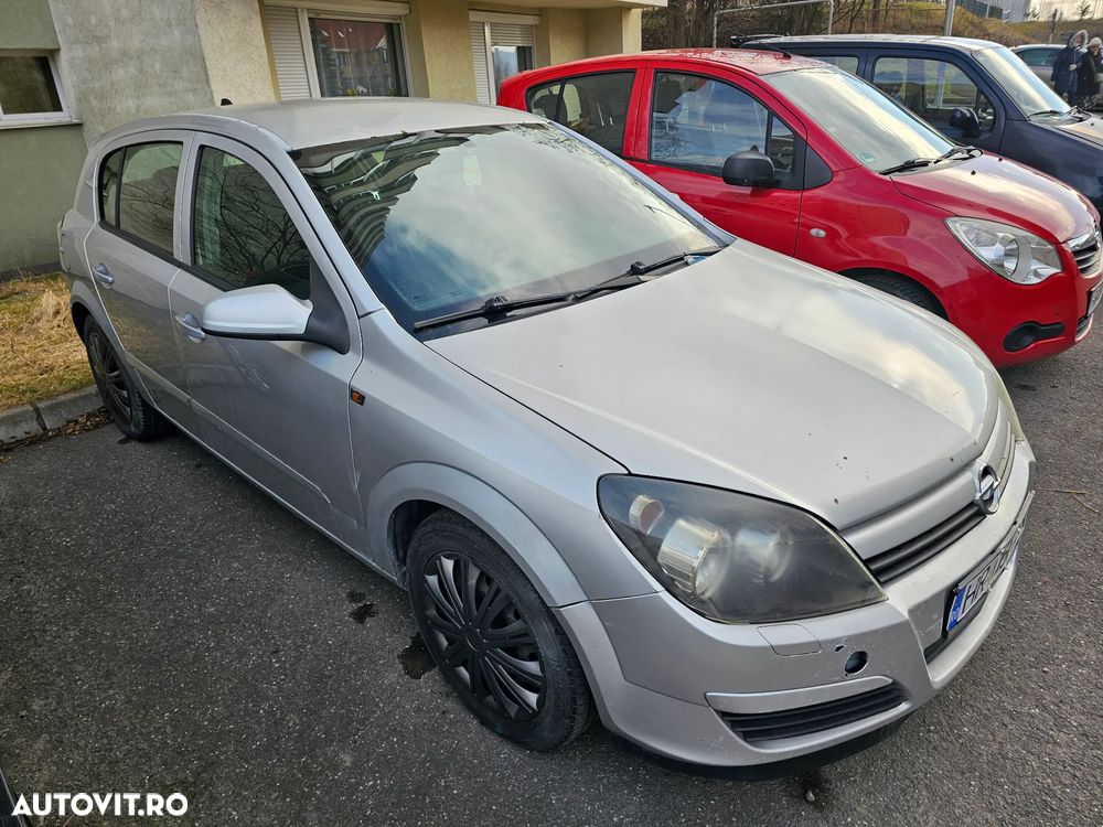 Opel Astra 1.7 CDTI Essentia - 1
