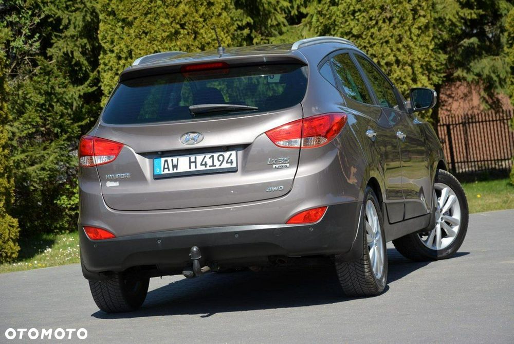 Hyundai ix35 2.0 CRDi 4WD Automatik Premium - 14