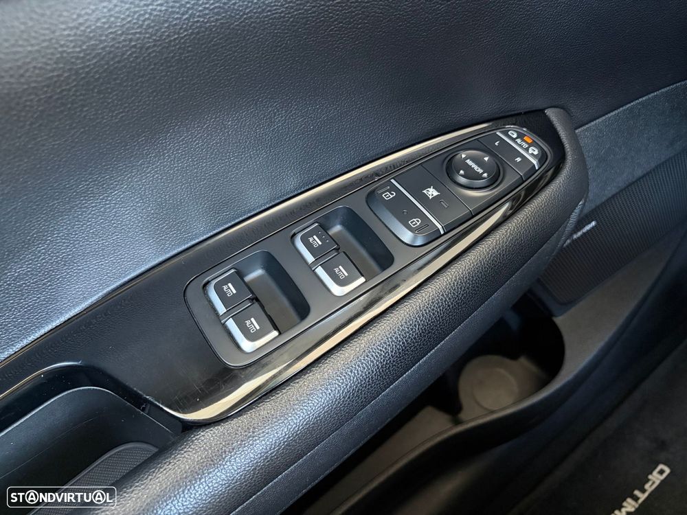 Kia Optima SW 2.0 CVVT PHEV - 17
