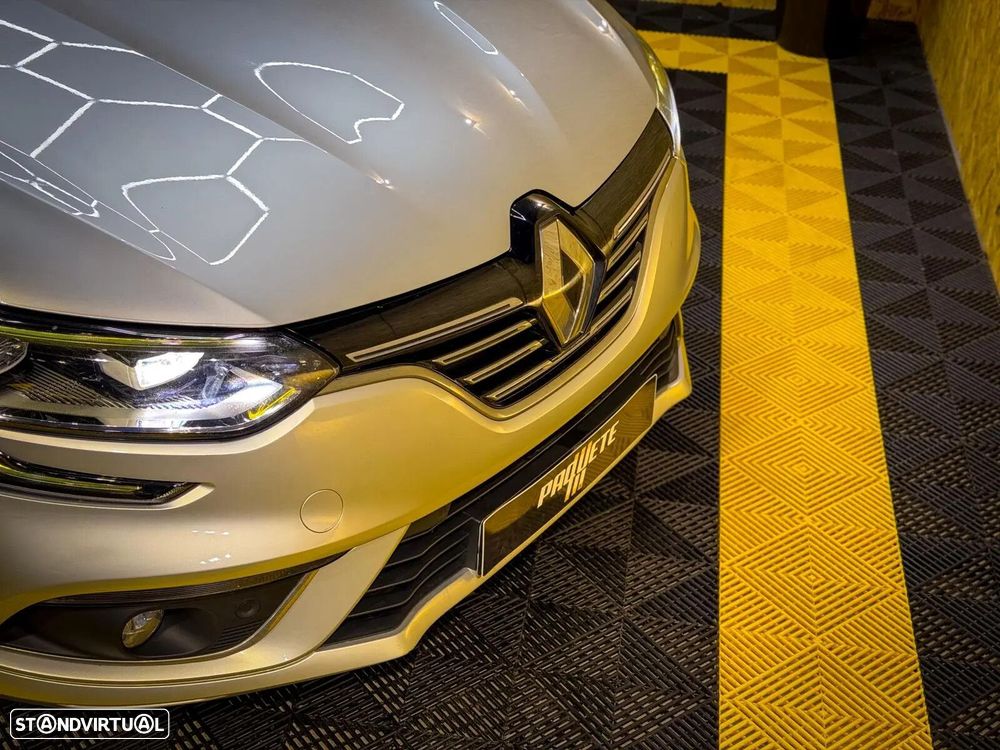 Renault Mégane 1.5 dCi Bose Edition - 3