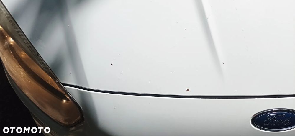 Ford TRANSIT COURIER - 13