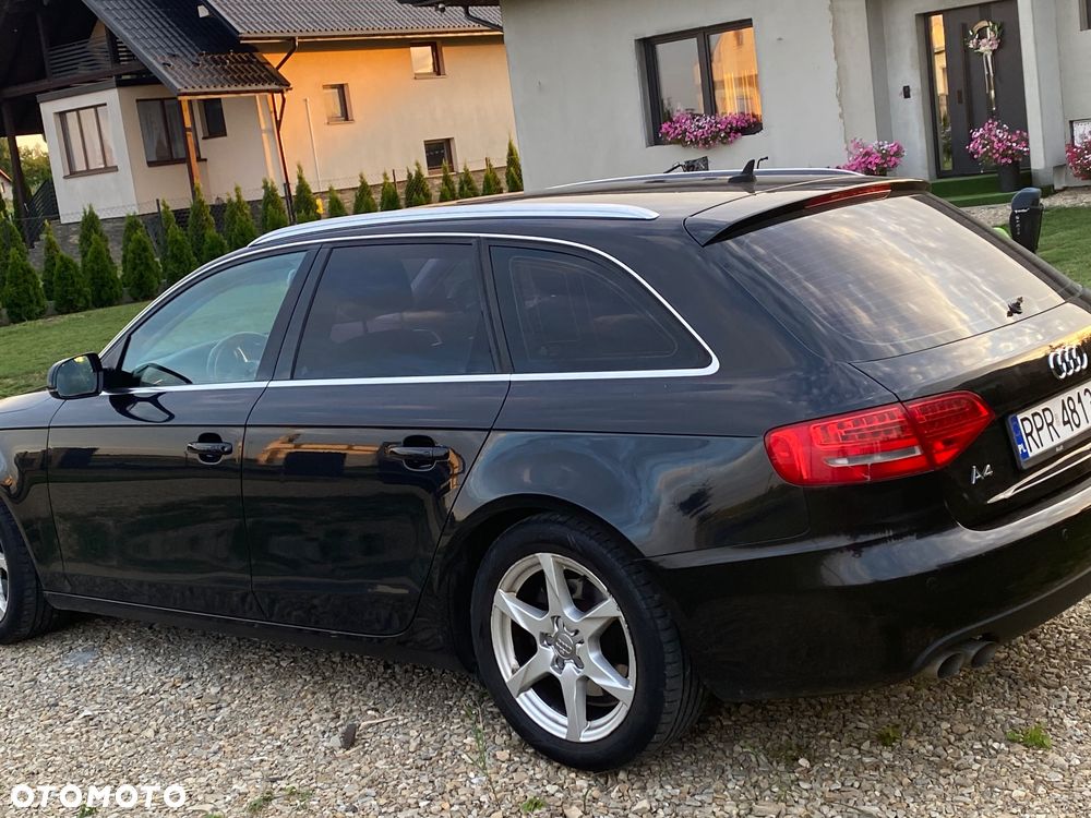 Audi A4 Avant 2.0 TDI - 13