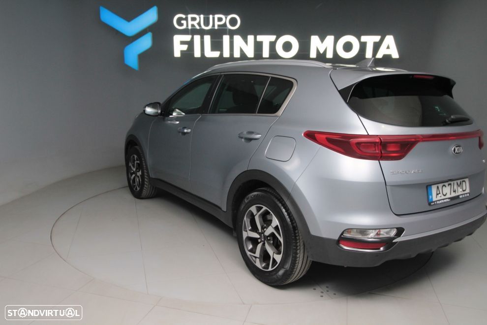 Kia Sportage 1.6 CRDI ISG MHEV Urban - 4
