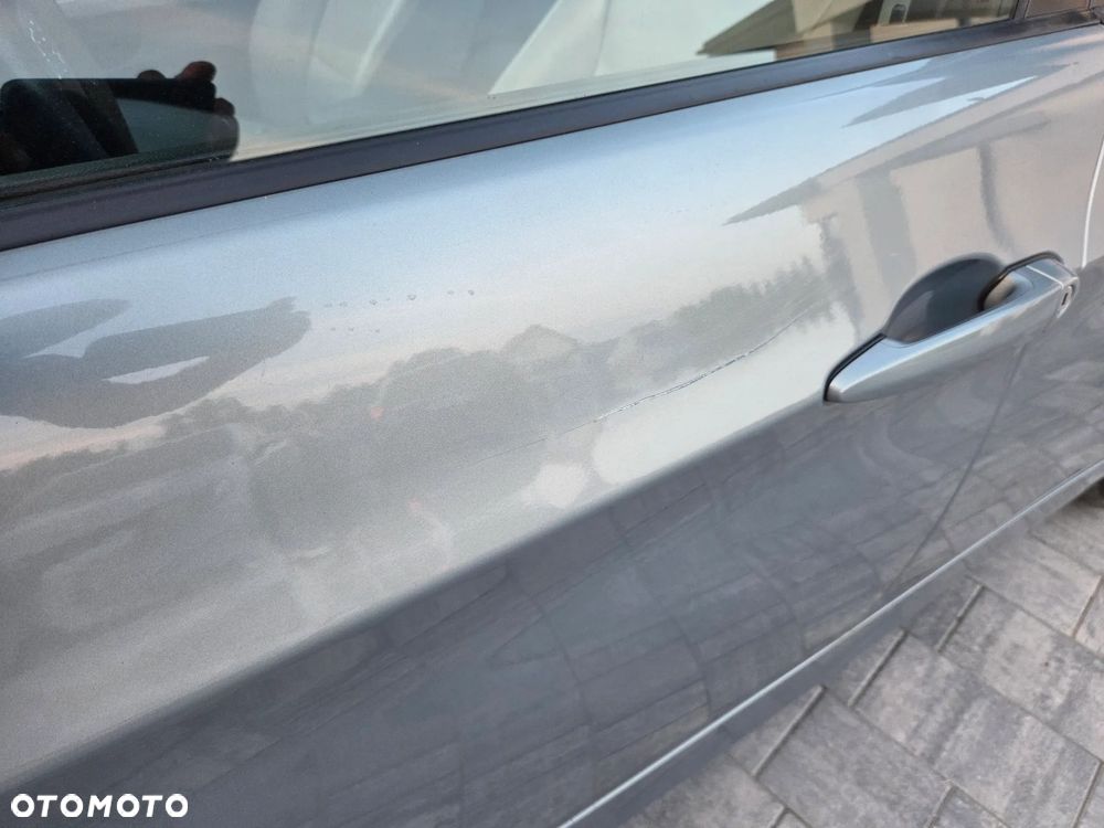 BMW Seria 3 318d DPF - 16