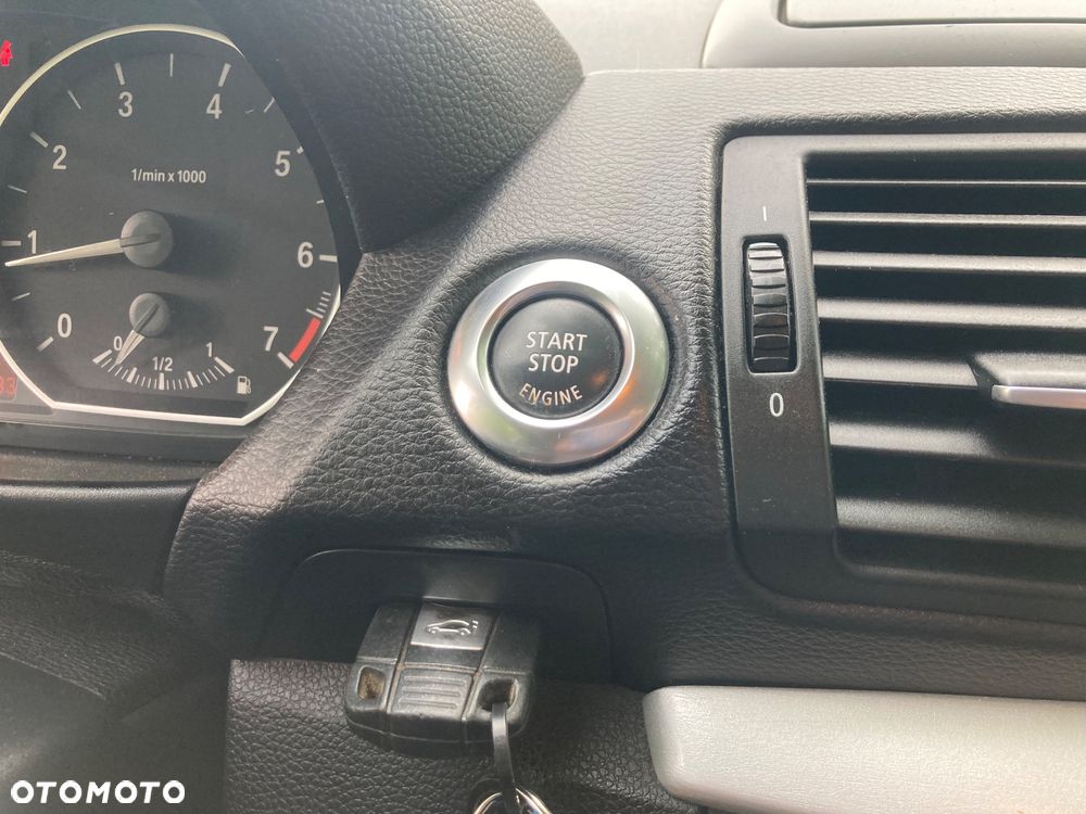 BMW Seria 1 118i - 11