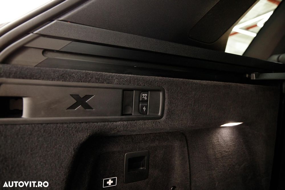 BMW X5 xDrive40i - 41