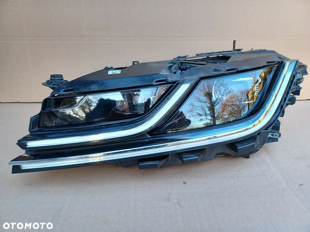 Full Led przedni lewy VW Arteon oryg lampa 3G8