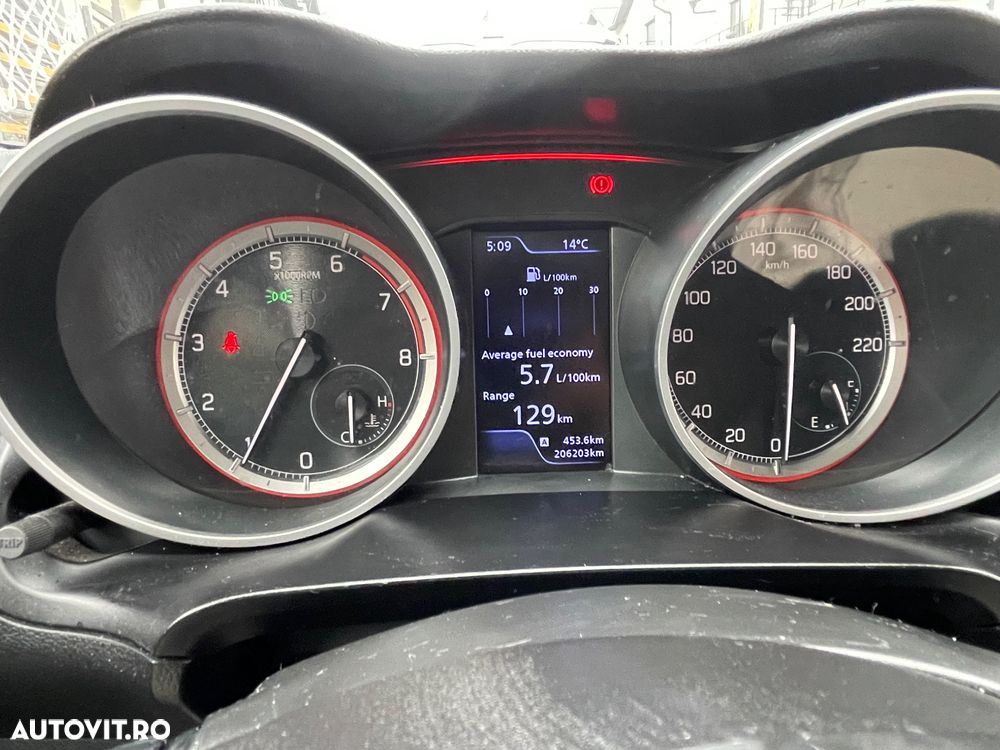 Suzuki Swift 1.2 Dualjet 12V MHEV Spirit - 9