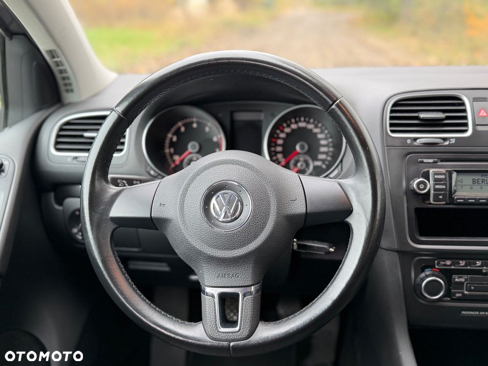 Volkswagen Golf 1.6 Trendline - 27