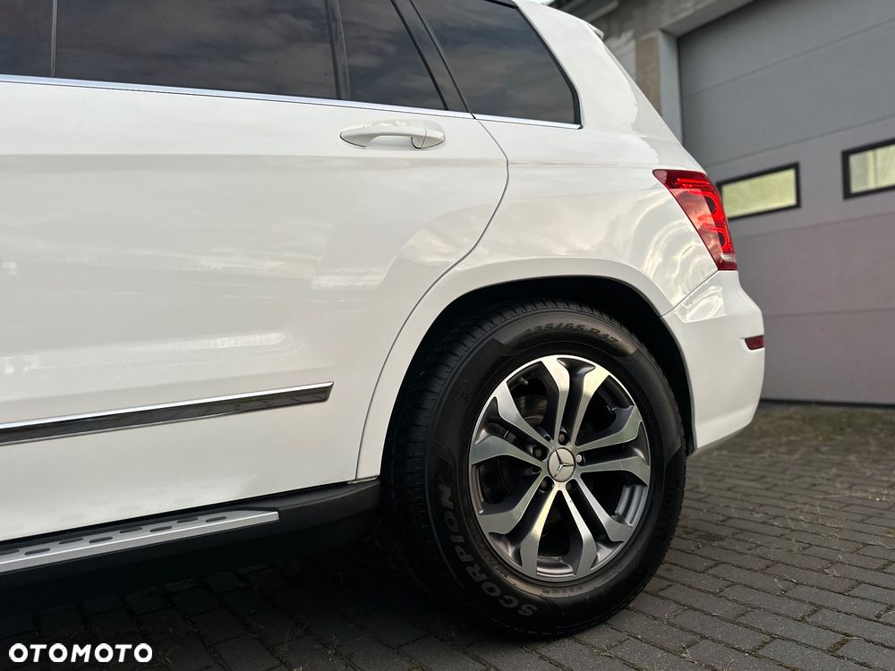 Mercedes-Benz GLK - 4