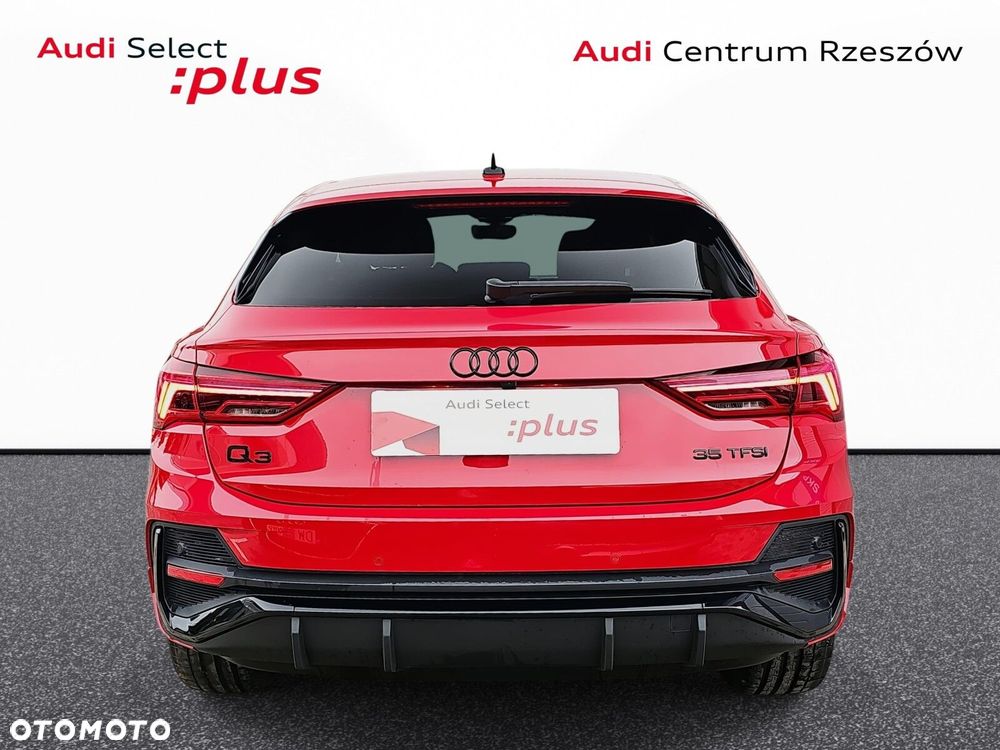 Audi Q3 Sportback - 6