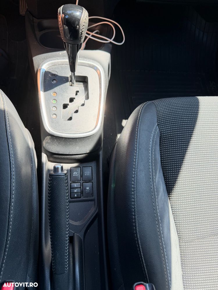 Toyota Yaris 1.5 L VVT-iE Multidrive S Active - 3
