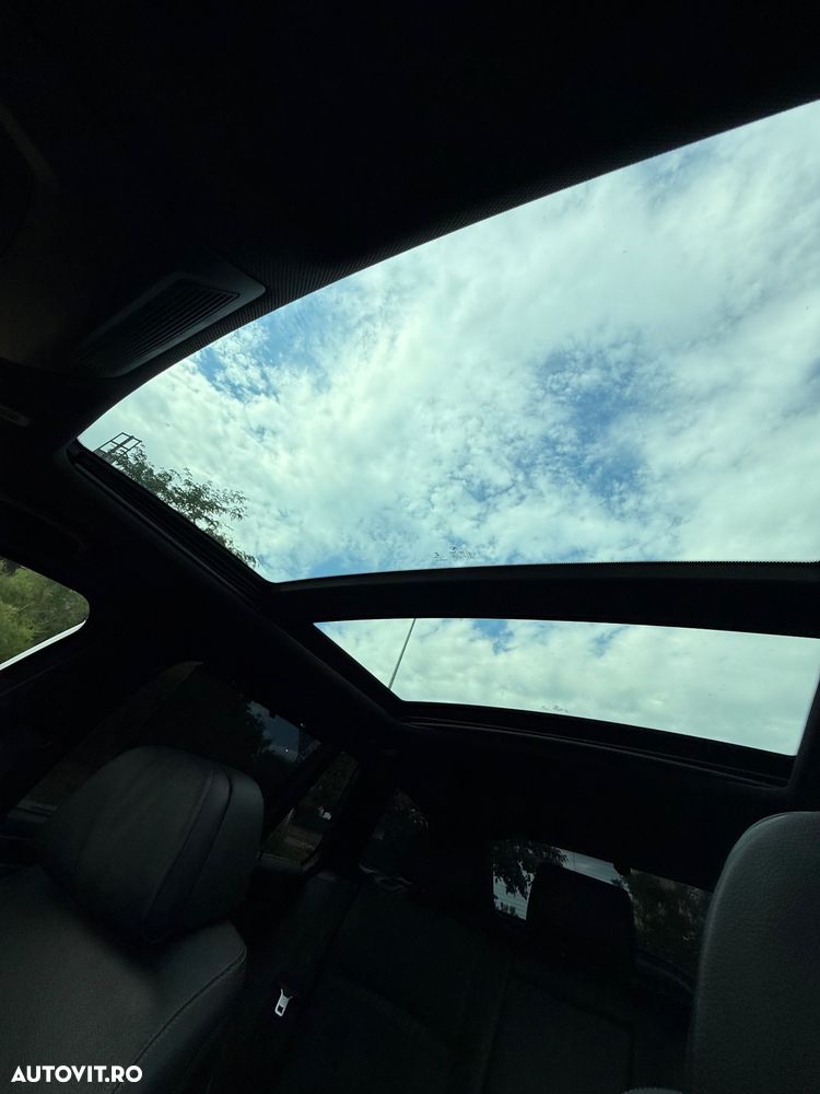 BMW Seria 5 520d xDrive - 16