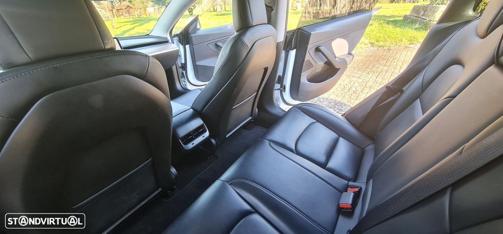 Tesla Model 3 Long-Range Dual Motor AWD - 15