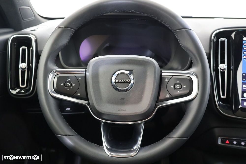 Volvo C40 Recharge Core - 10