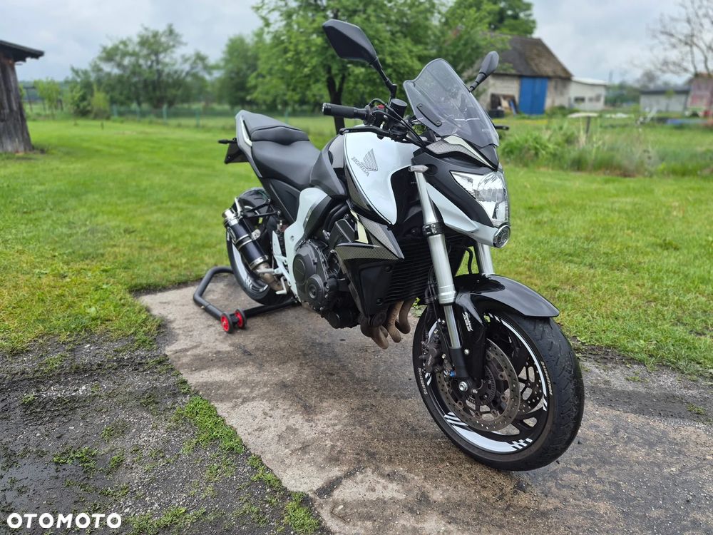 Honda CB - 2