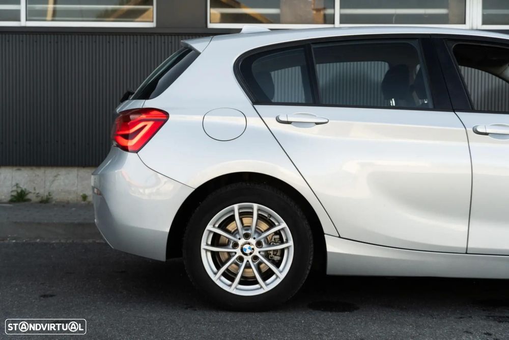 BMW 116 d Line Sport - 33