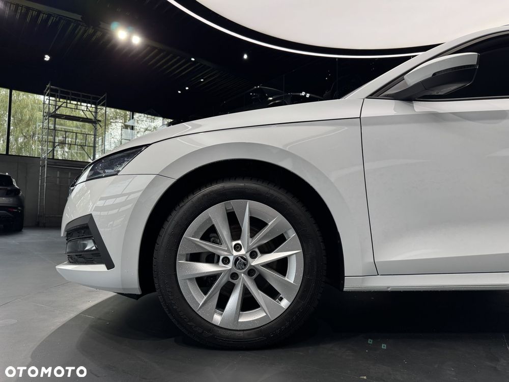 Skoda Octavia 2.0 TDI Ambition DSG - 20