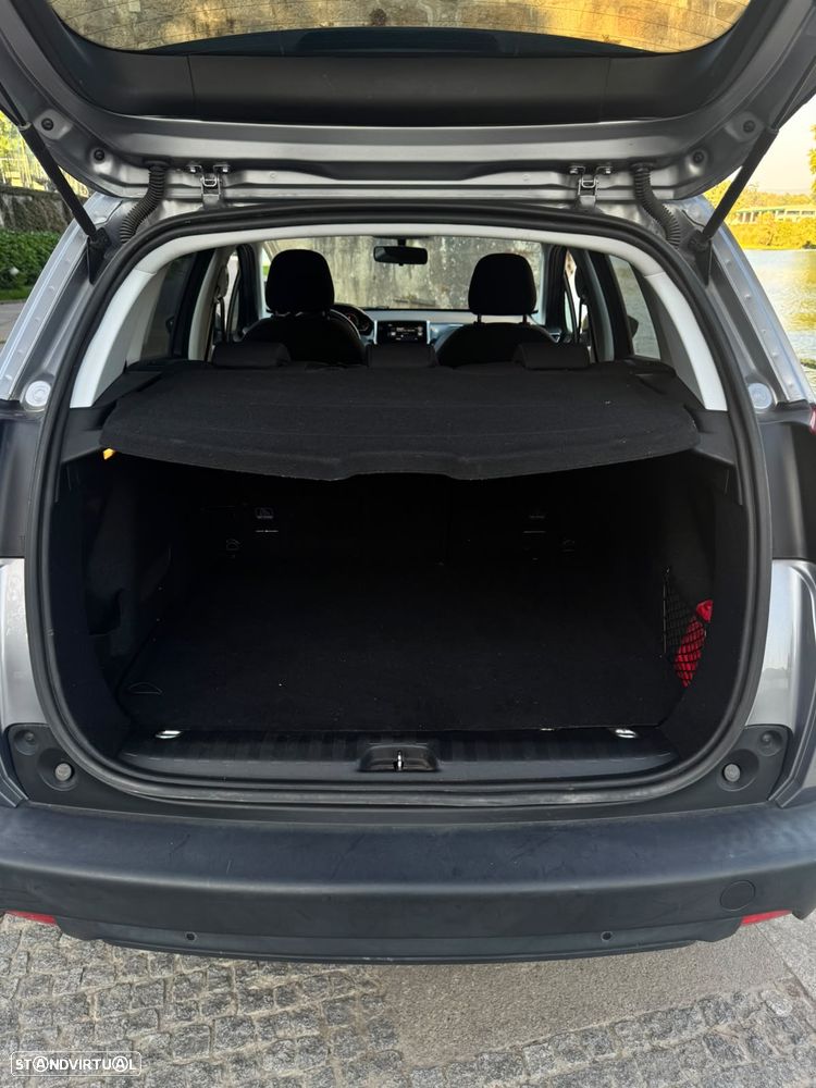 Peugeot 2008 1.6 BlueHDi Style - 8