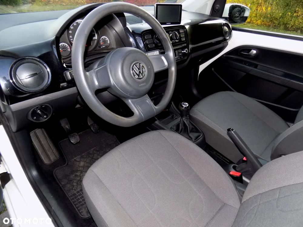 Volkswagen up! - 12