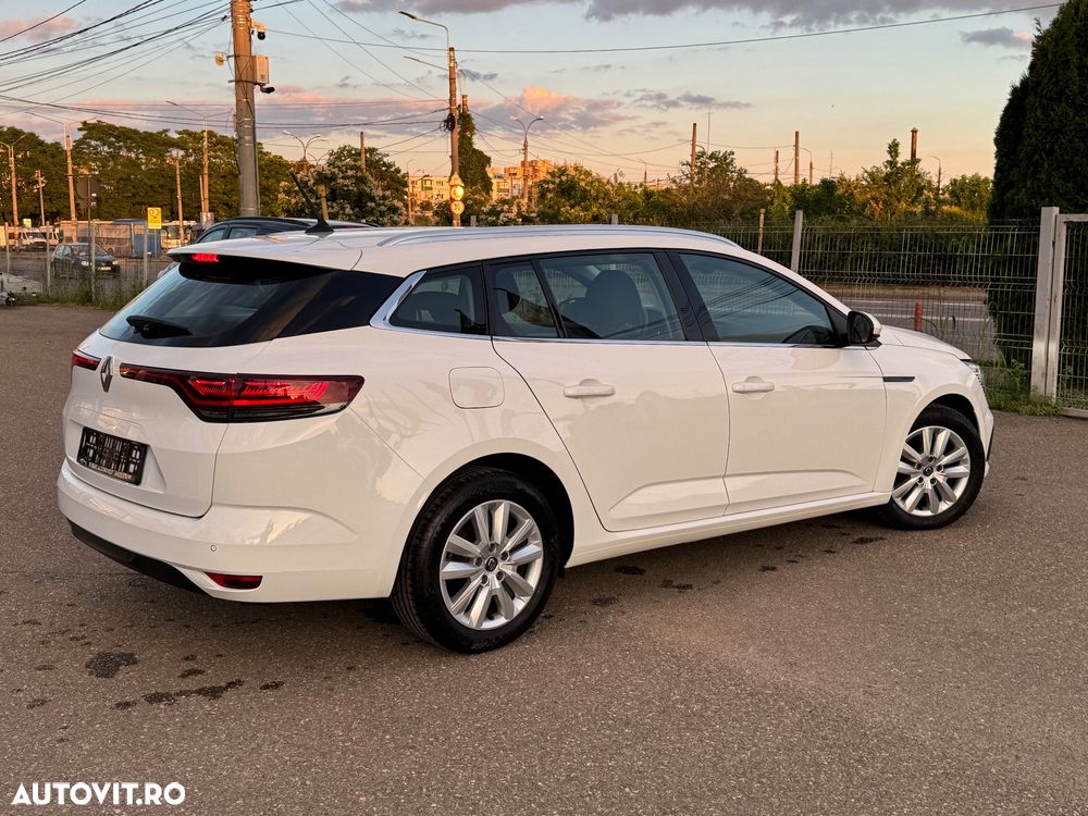 Renault Megane BLUE dCi EDC Limited - 21
