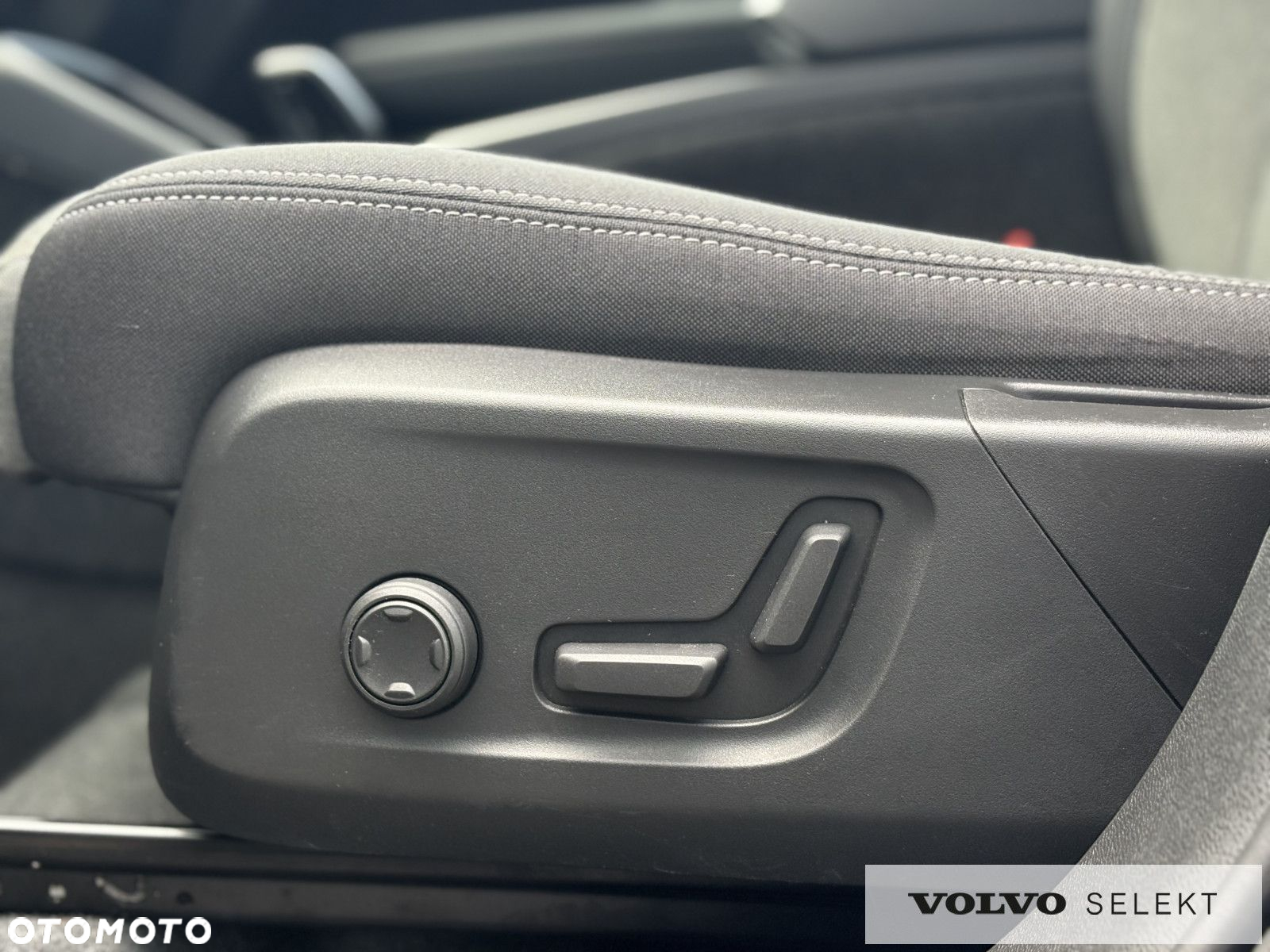 Volvo XC 40 - 26