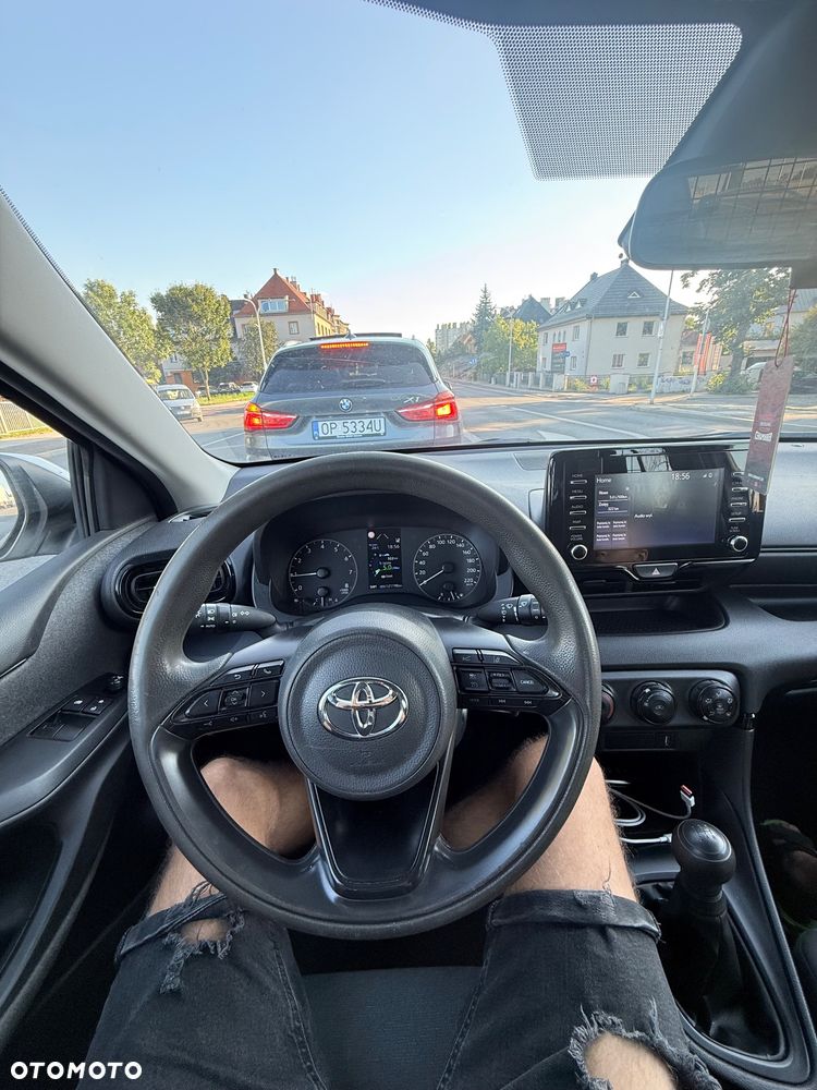 Toyota Yaris 1.0 Active - 21