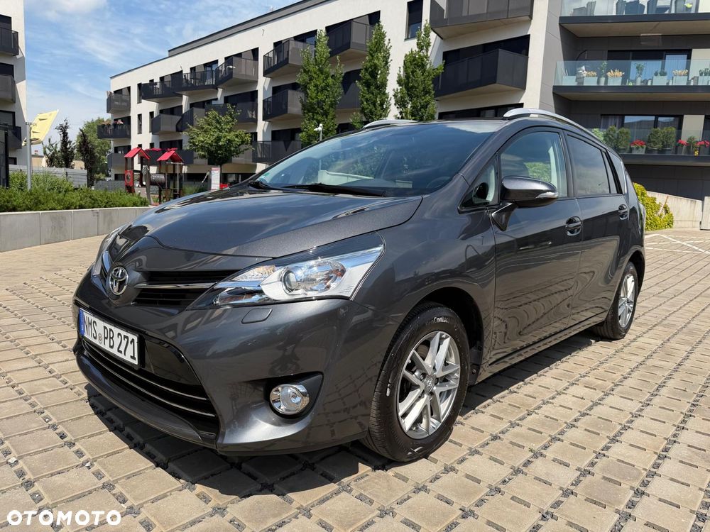 Toyota Verso 1.8 7-Sitzer Comfort - 38