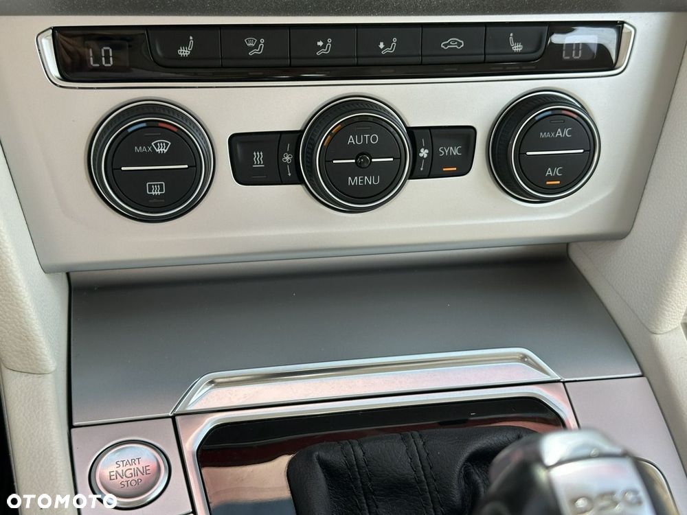 Volkswagen Passat Variant 2.0 TDI BMT Comfortline DSG - 30