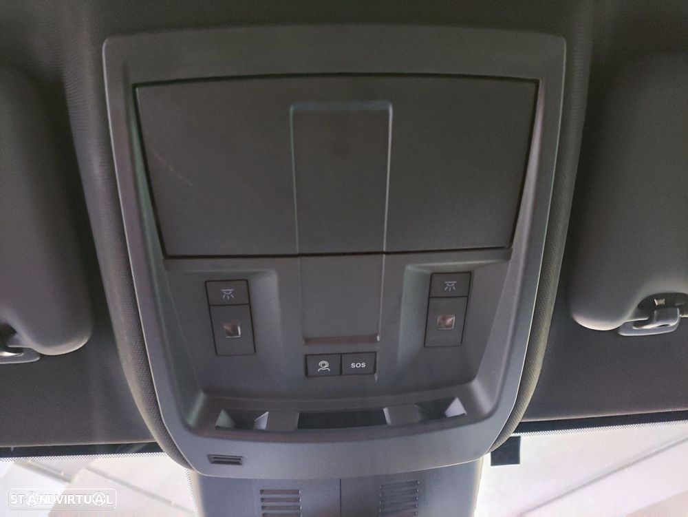 Peugeot 3008 1.2 Hybrid Allure e-DCS6 - 24