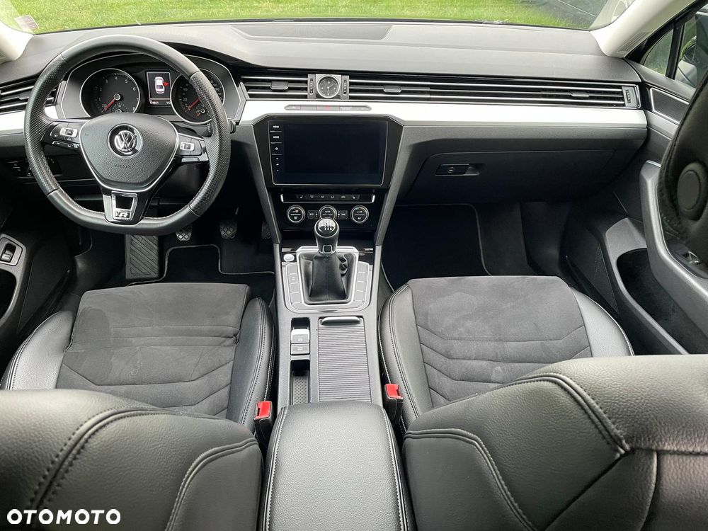 Volkswagen Passat 1.4 TSI ACT (BlueMotion Technology) Comfortline - 24
