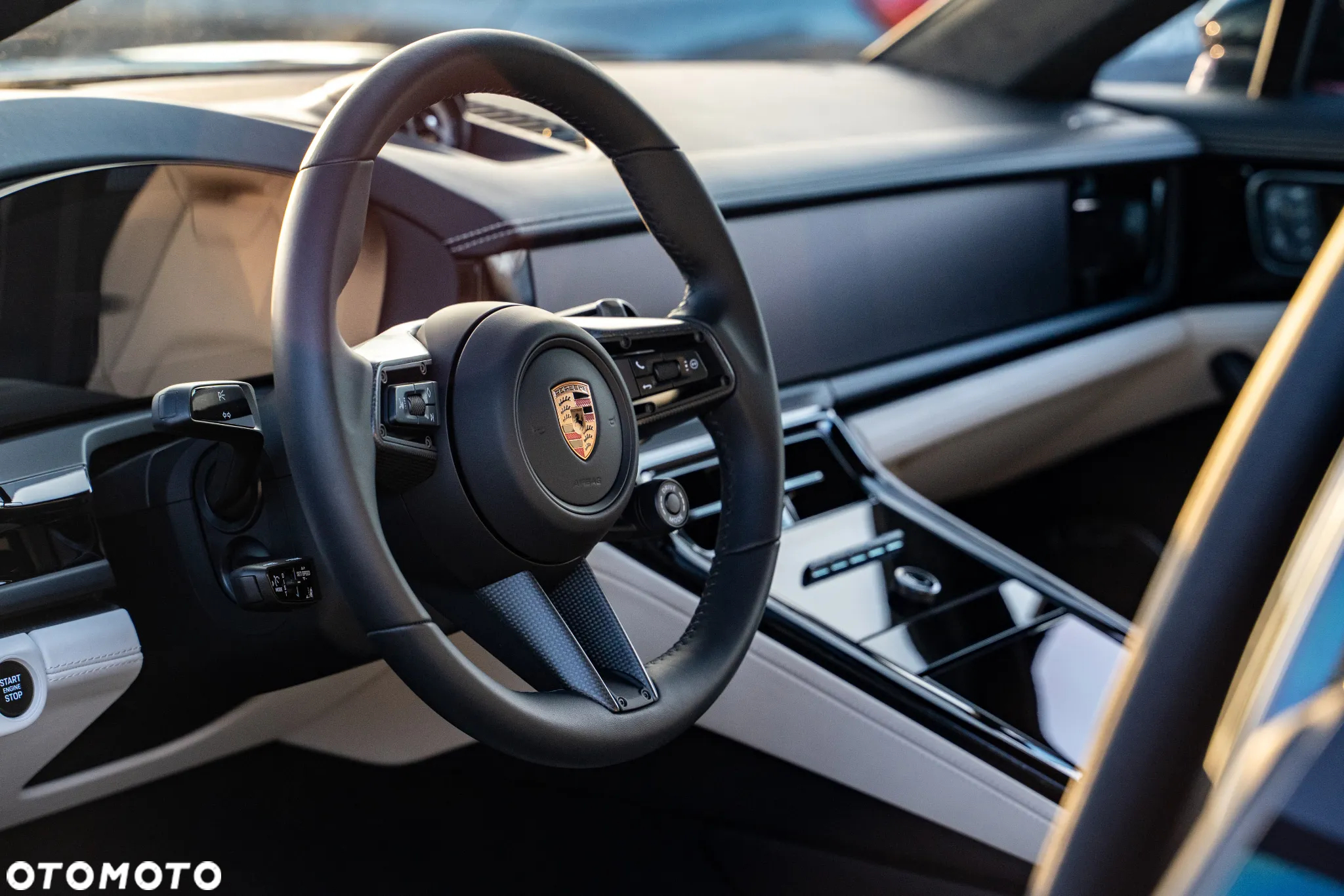 Porsche Panamera ver-4-e--hybrid-phev - 27
