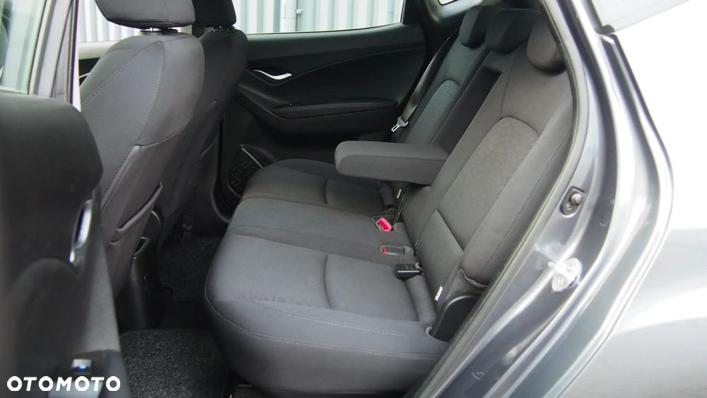 Hyundai ix20 1.4 blue Comfort - 26
