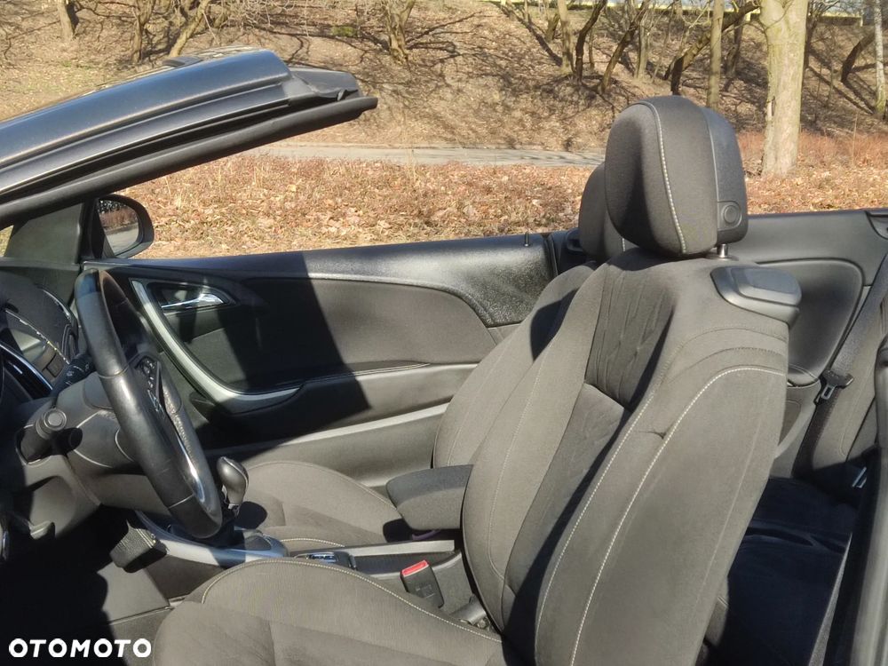Opel Cascada - 21