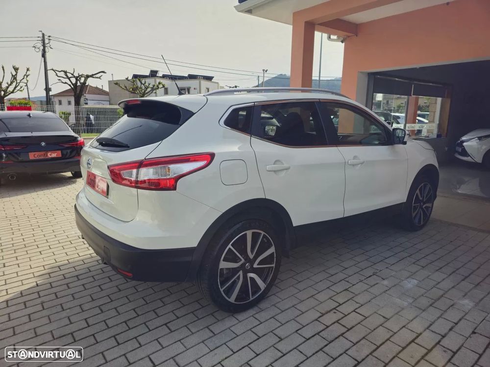 Nissan Qashqai 1.6 dCi Tekna Premium Bose - 4