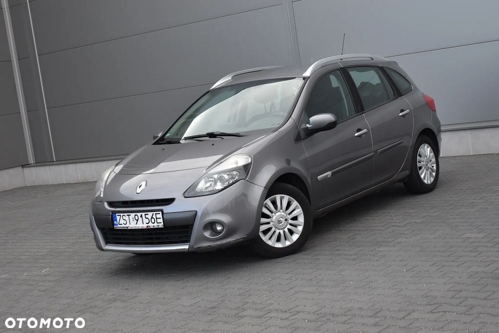 Renault Clio - 15