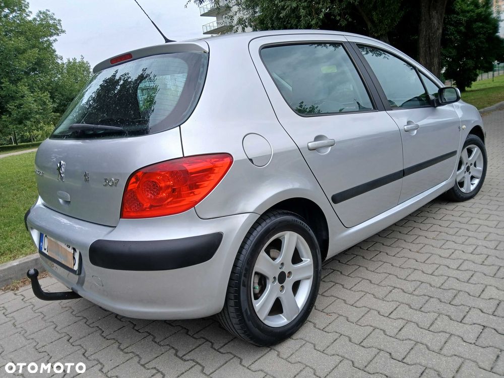 Peugeot 307 - 3