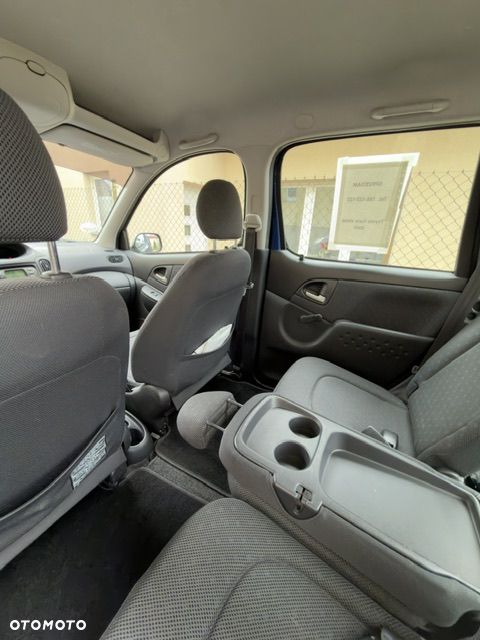 Toyota Yaris Verso 1.3 C - 9