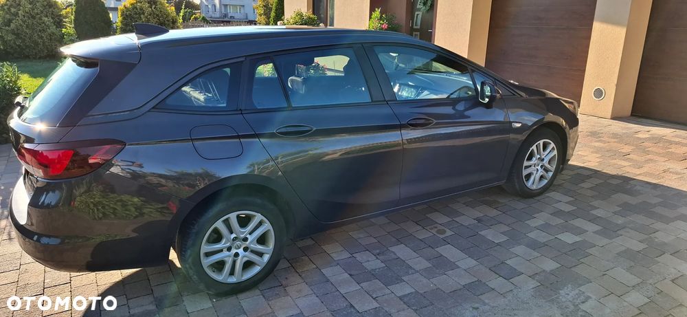 Opel Astra 2016 photo 3
