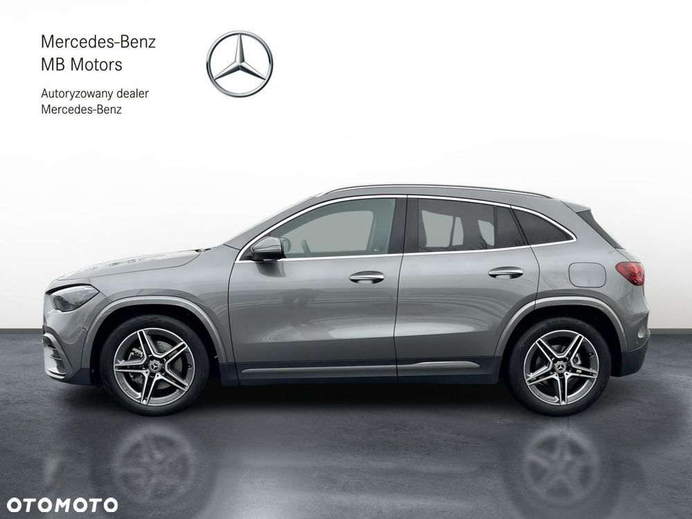 Mercedes-Benz GLA - 3