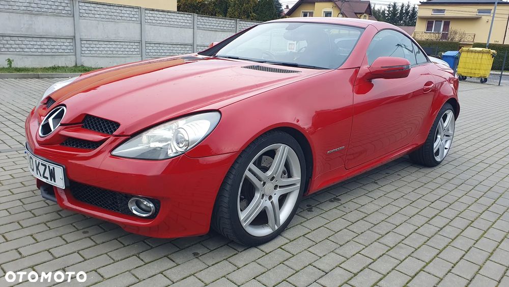 Mercedes-Benz SLK 200 BlueEFFICIENCY 7G-TRONIC Roadster pur - 17